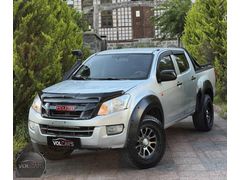 VOLCAR'S 2012 MODEL 4X4 ISUZU D-MAX