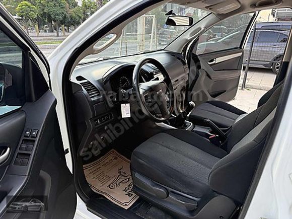 AKÇA OTO 2017 ISUZU D-MAX 2.5 ÇİFT KABİN 4X2 LİMİTED 6 İLERİ