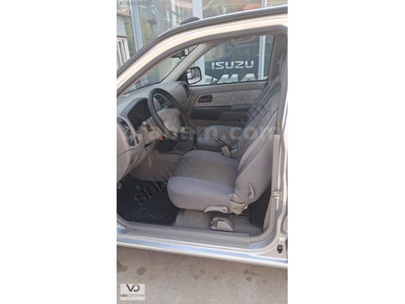 MERSİN ISUZU BAYİSİNDE 2006 MODEL 4X2 ISUZU DMAX ÇİFT KABİN
