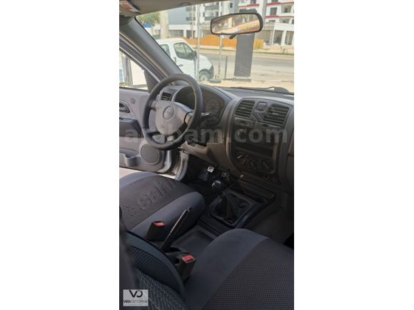 MERSİN ISUZU BAYİSİNDE 2006 MODEL 4X2 ISUZU DMAX ÇİFT KABİN