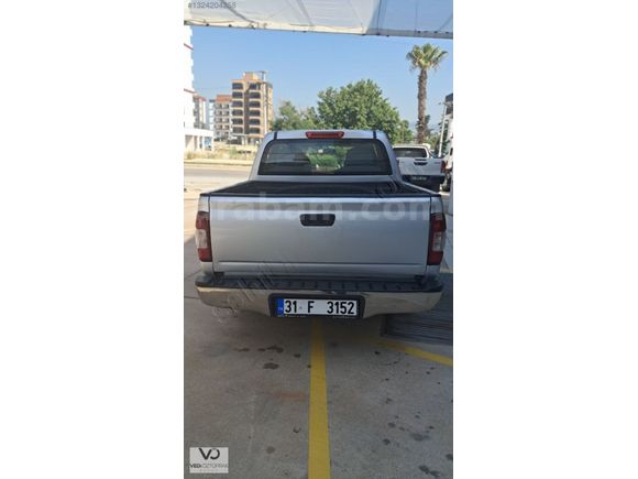 MERSİN ISUZU BAYİSİNDE 2006 MODEL 4X2 ISUZU DMAX ÇİFT KABİN