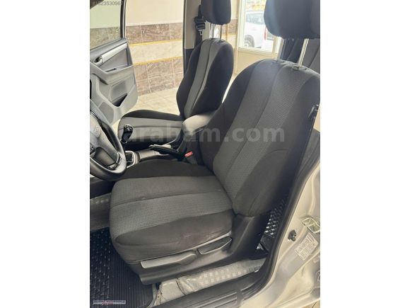 2017 MODEL ISUZU D-MAX 2.5TDİ 163HP 4X2 LİMİTED %20 FATURALI