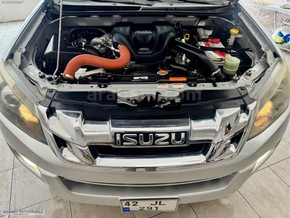 2017 MODEL ISUZU D-MAX 2.5TDİ 163HP 4X2 LİMİTED %20 FATURALI