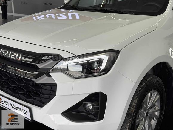 ER SÖNMEZ 2.ELDEN 2025 İSUZU D-MAX V-LİFE 4X2 1.9D HATASIZ