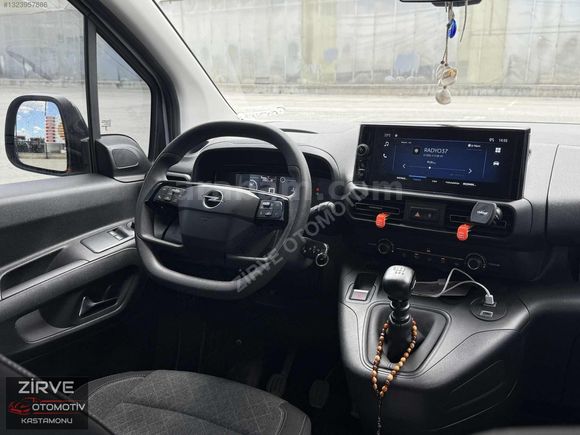 BOYASIZ 2025 MODEL OPEL COMBO 1.5 DİZEL 24.000 km