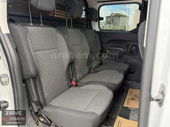BOYASIZ 2025 MODEL OPEL COMBO 1.5 DİZEL 24.000 km