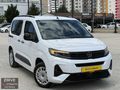 BOYASIZ 2025 MODEL OPEL COMBO 1.5 DİZEL 24.000 km