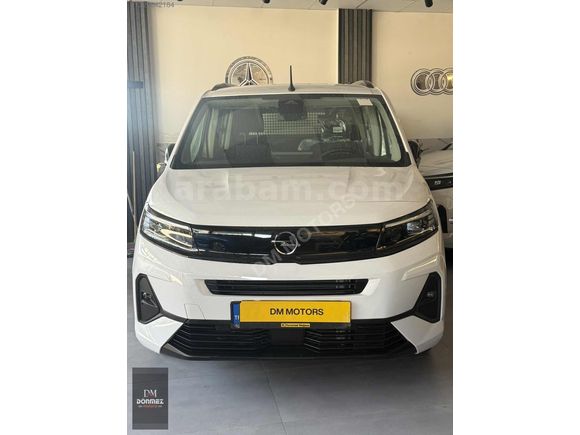 2025 0 KM!! HATASIZ BOYASIZ OPEL COMBO 26 ÇIKIŞLI %20 FATURA