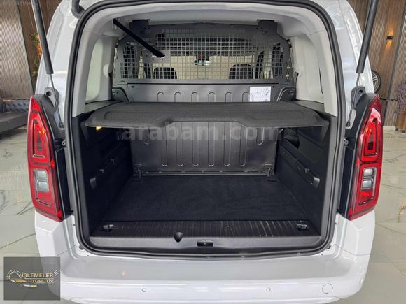 2025 MODEL 16,000KM DEĞİŞENSİZ BOYASIZ 1.5D COMBO BAKIMLI