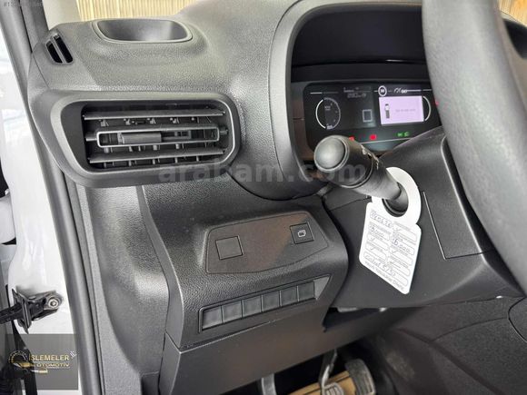 2025 MODEL 16,000KM DEĞİŞENSİZ BOYASIZ 1.5D COMBO BAKIMLI