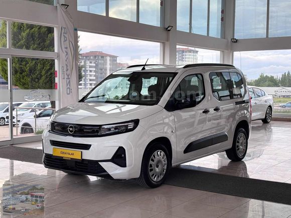 ÖZKAYALAR,DAN 2025 OPEL 1.5 ESSENTİAL %20 FATURALI TAM FATURA