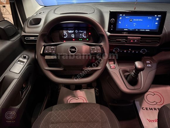 CEMRE OTO 'dan BOYASIZ 2025 OPEL COMBO 1.5D Essential 130 HP