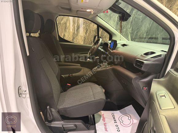 CEMRE OTO 'dan BOYASIZ 2025 OPEL COMBO 1.5D Essential 130 HP