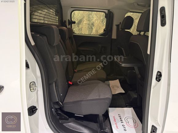 CEMRE OTO 'dan BOYASIZ 2025 OPEL COMBO 1.5D Essential 130 HP