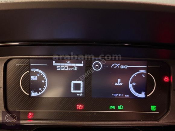 CEMRE OTO 'dan BOYASIZ 2025 OPEL COMBO 1.5D Essential 130 HP