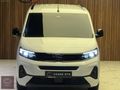 CEMRE OTO 'dan BOYASIZ 2025 OPEL COMBO 1.5D Essential 130 HP