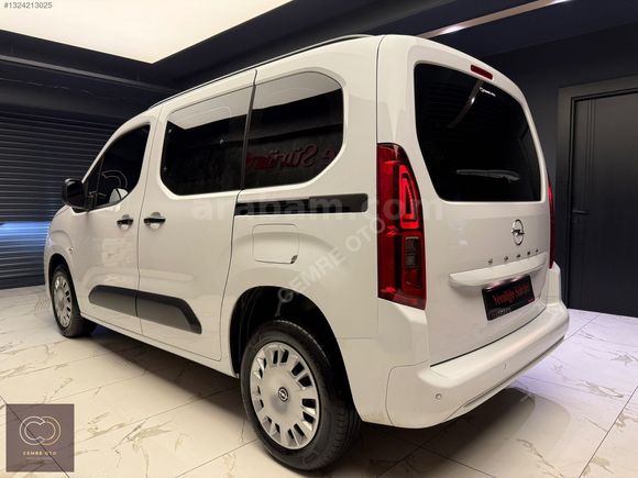 CEMRE OTO 'dan BOYASIZ 2025 OPEL COMBO 1.5D Essential 130 HP