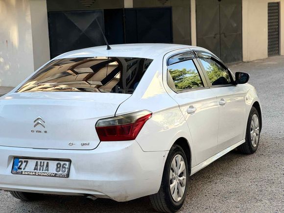2013 MODEL C ELYESE 