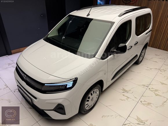 CEMRE OTO 'dan BOYASIZ 2025 OPEL COMBO 1.5D Essential 130 HP