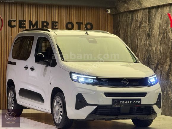 CEMRE OTO 'dan BOYASIZ 2025 OPEL COMBO 1.5D Essential 130 HP