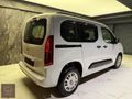 CEMRE OTO 'dan BOYASIZ 2025 OPEL COMBO 1.5D Essential 130 HP