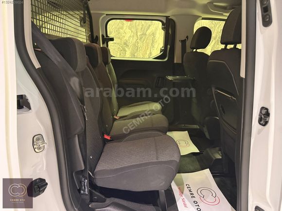 CEMRE OTO 'dan BOYASIZ 2025 OPEL COMBO 1.5D Essential 130 HP