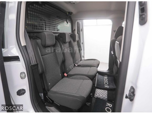 ROSCAR'DAN 2026 OPEL COMBO 1.5D ESSENTİAL 29.000KM %20 KDV
