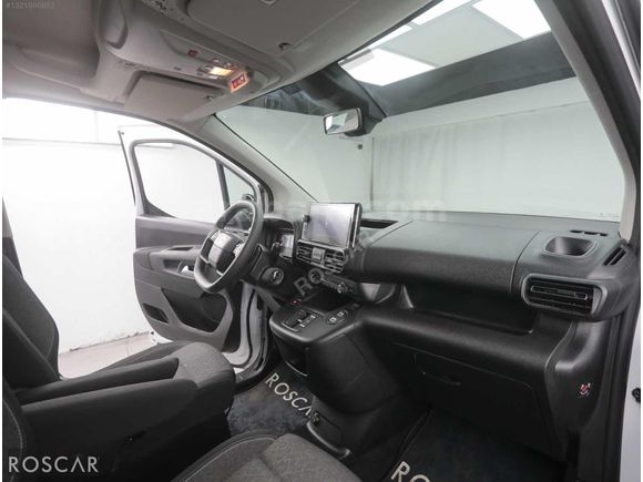 ROSCAR'DAN 2026 OPEL COMBO 1.5D ESSENTİAL 29.000KM %20 KDV