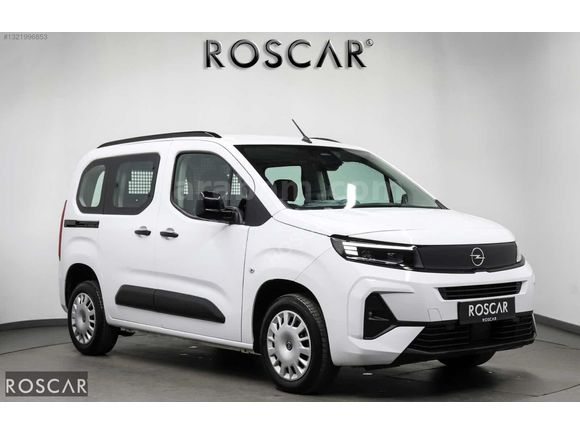 ROSCAR'DAN 2026 OPEL COMBO 1.5D ESSENTİAL 29.000KM %20 KDV