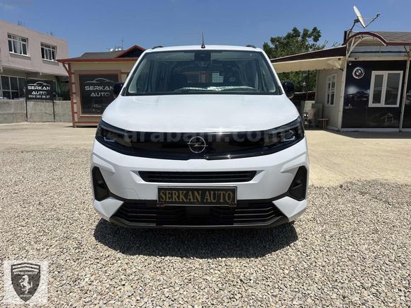 SERKAN AUTO DAN 2025 Opel Combo1.5 D Essential %20 Fatura