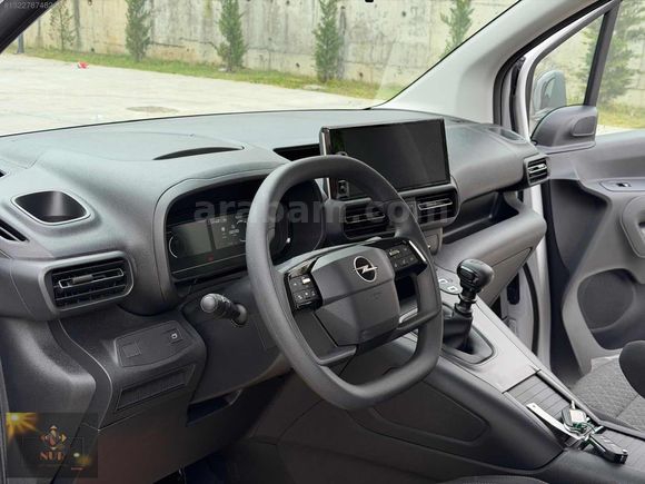 2026 SIFIR OPEL COMBO 1.5 ESSENTİAL+ORTA KONSOLLU+GSR 2+%20 KDV