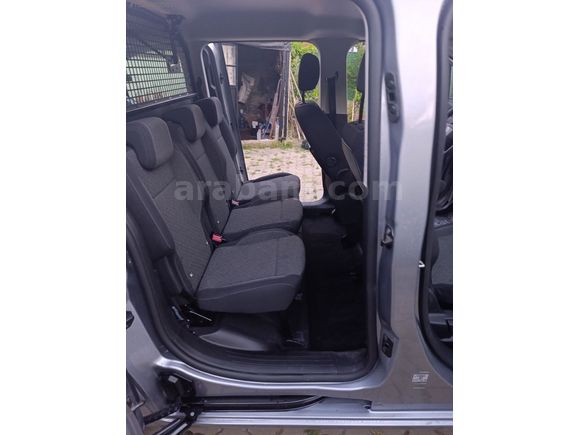 OPEL COMBO ESSENTİAL 3200KM HATASİZ BOYASİZ