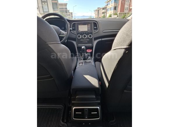 Sahibinden Renault Megane 1.3 TCe Touch 2026 Model Hatay