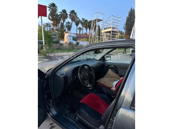 Sahibinden klimalı 98 model 1.6 polo