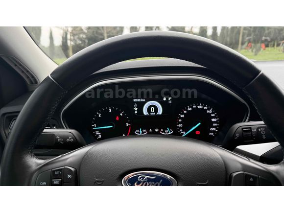 Sahibinden Ford Focus 1.5 TDCi Titanium 2020 Model 