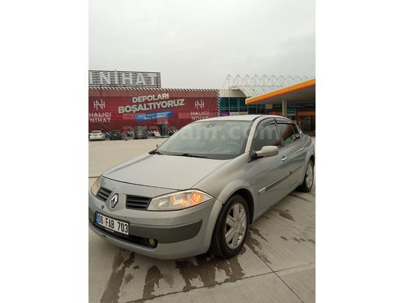 Sahibinden Renault Megane 1.6 Dynamique 2004 Model