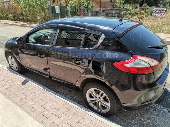Sahibinden Renault Megane 1.5 dCi Touch Plus 2014 Model