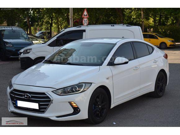 EKSPRES PLAZA'DAN 2018 HYUNDAİ ELENTRA 1.6 CRDI STYLE PLUS