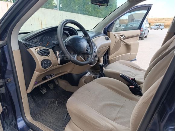 Sahibinden Ford Focus 1.6 Ghia 2001 Model