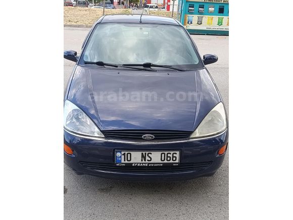 Sahibinden Ford Focus 1.6 Ghia 2001 Model