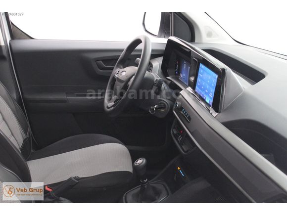 VSB RENPAŞ 'tan 2024 FORD COURİER TREND 100PS KDV %20 HATASIZ