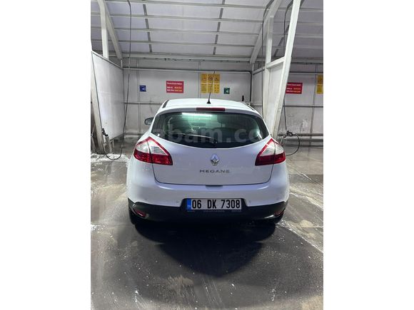Sahibinden Renault Megane 1.6 Expression 2011 Model