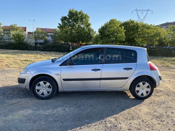 Sahibinden Renault Megane 1.4 Authentique 2006 Model 
