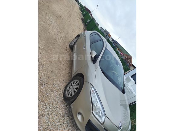Sahibinden Renault Megane 1.6 Privilege 2011 Model