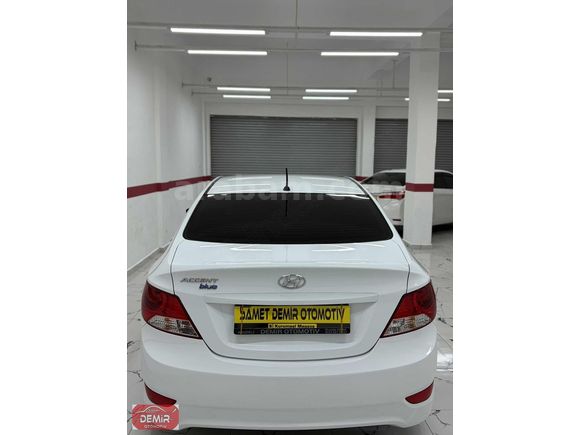 SAMET DEMİR OTOMOTİVDEN 85.000 KM DE HYUNDAİ ACCENT BLUE