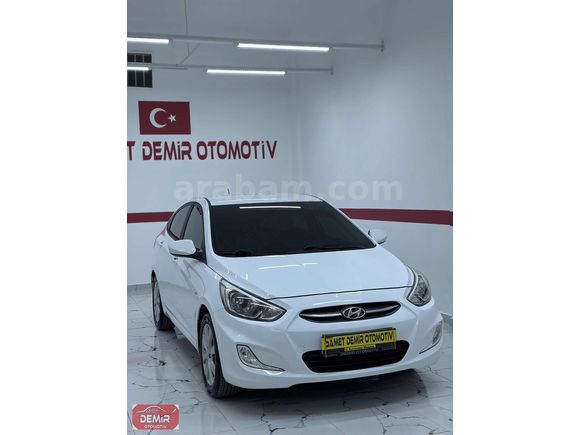SAMET DEMİR OTOMOTİVDEN 85.000 KM DE HYUNDAİ ACCENT BLUE