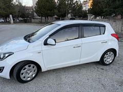 Bayan öğretmen sahibinden Hyundai i20 1.4 CVVT Jump 2014 Model Konya