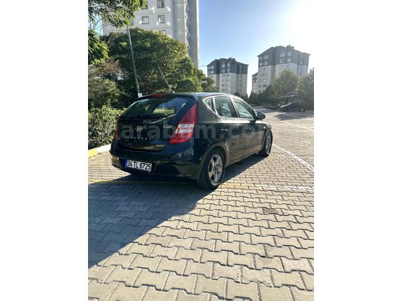 Sahibinden Hyundai i30 1.6 CRDi Select 2008 Model