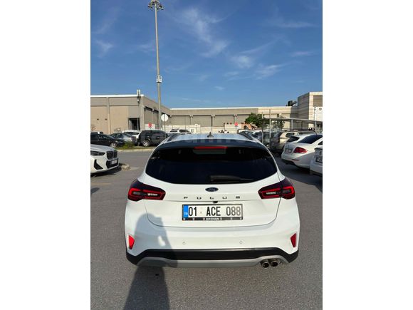 Sahibinden Ford Focus 1.0 EcoBoost Active X 2023 Model 