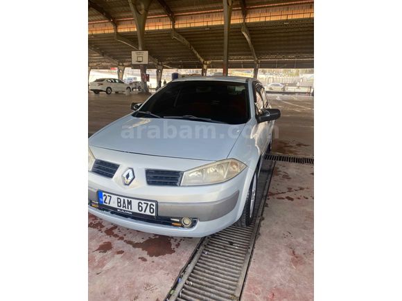 Bakımlı Düşük KM Renault Megane 1.6 Dynamique 2005 Model 